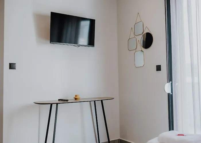 Lägenhet Pearl Apartel Volos